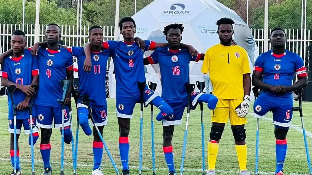 vantbefinfo's tweet photo. #Mondial 🏆 des #Amputés #Turquie2022 - #Haïti🇭🇹 est qualifié pour les 1/2 finales après sa victoire, ce matin, en 1/4, contre la Tanzanie 4-1. Haïti affrontera #Angola🇦🇴 qui avait remporté cette compétition en 2018 au #Mexique🇲🇽. Les Grenadiers ont déjà marqué 21 buts et pris 5. https://t.co/qC61rHLlaV