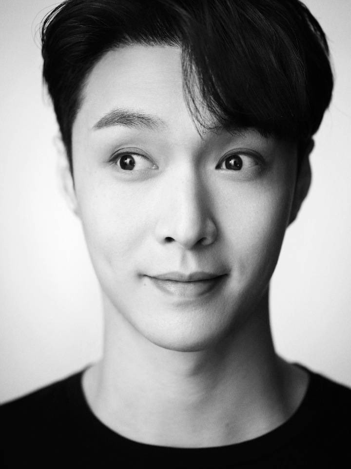 xifim_'s tweet photo. ميلاد الرئيس و الفنان المتكامل و الرائع جدا جانغ ييشينغ
@layzhang
#CaptainLAYDay
#HappyBirthdayYixing https://t.co/uG3KoLlTRL