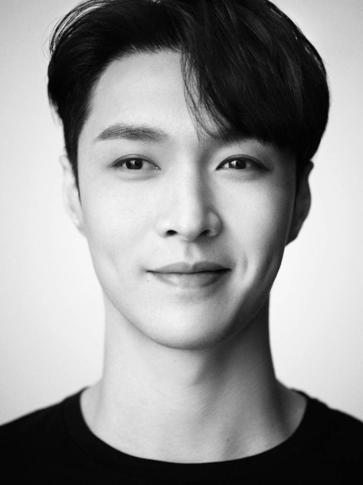 xifim_'s tweet photo. ميلاد الرئيس و الفنان المتكامل و الرائع جدا جانغ ييشينغ
@layzhang
#CaptainLAYDay
#HappyBirthdayYixing https://t.co/uG3KoLlTRL