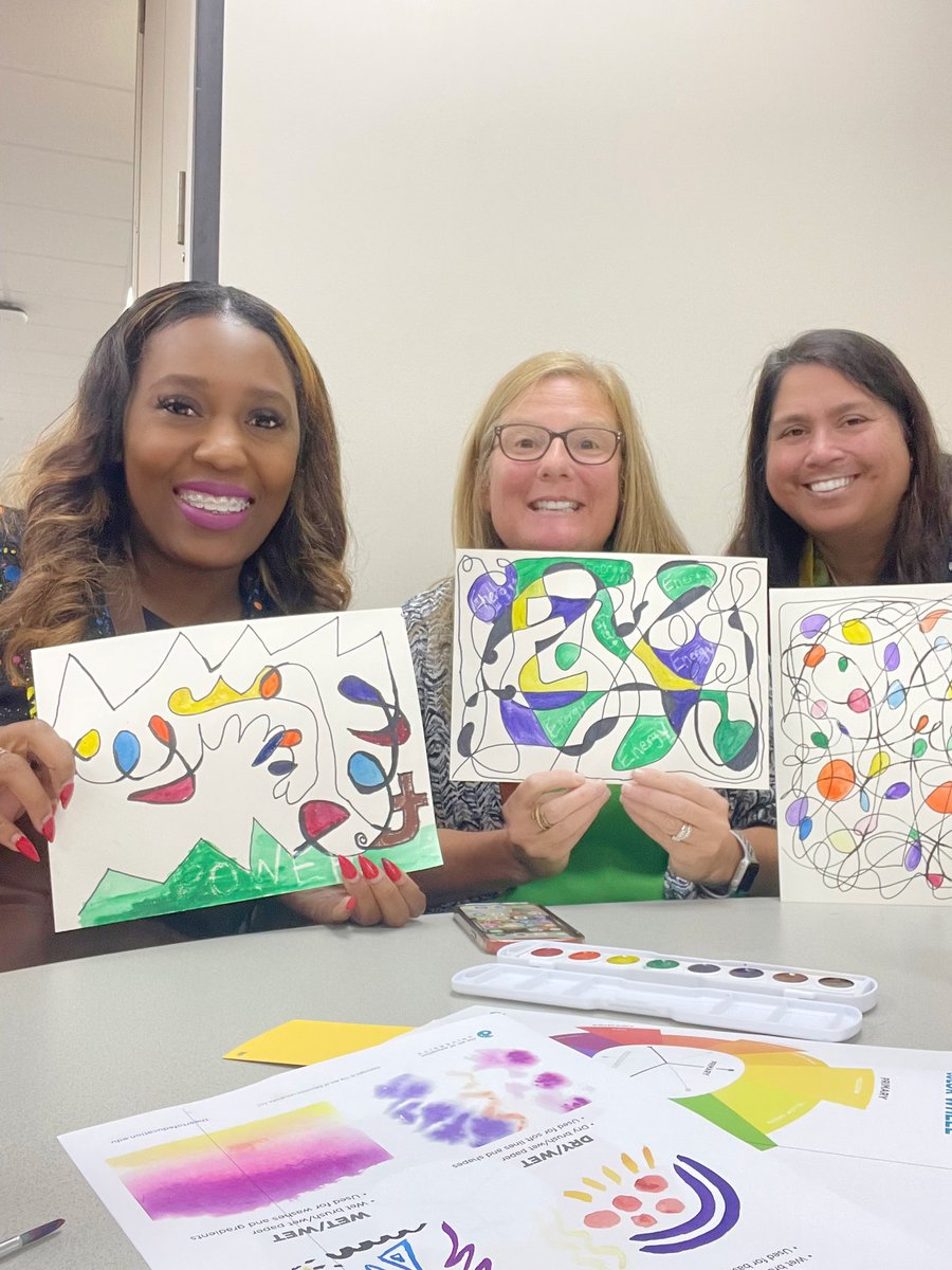 Celebrating #NationalPrincipalsMonth in @AldineISD with abstract expressions of our core values. @KimJenk1 @MonicaStogsdill #AldineConnected @NewmanKaileigh @mslowpaz @KujawaES_AISD @Carmichael_AISD @Anderson_AISD @AldineArt 👩‍🎨