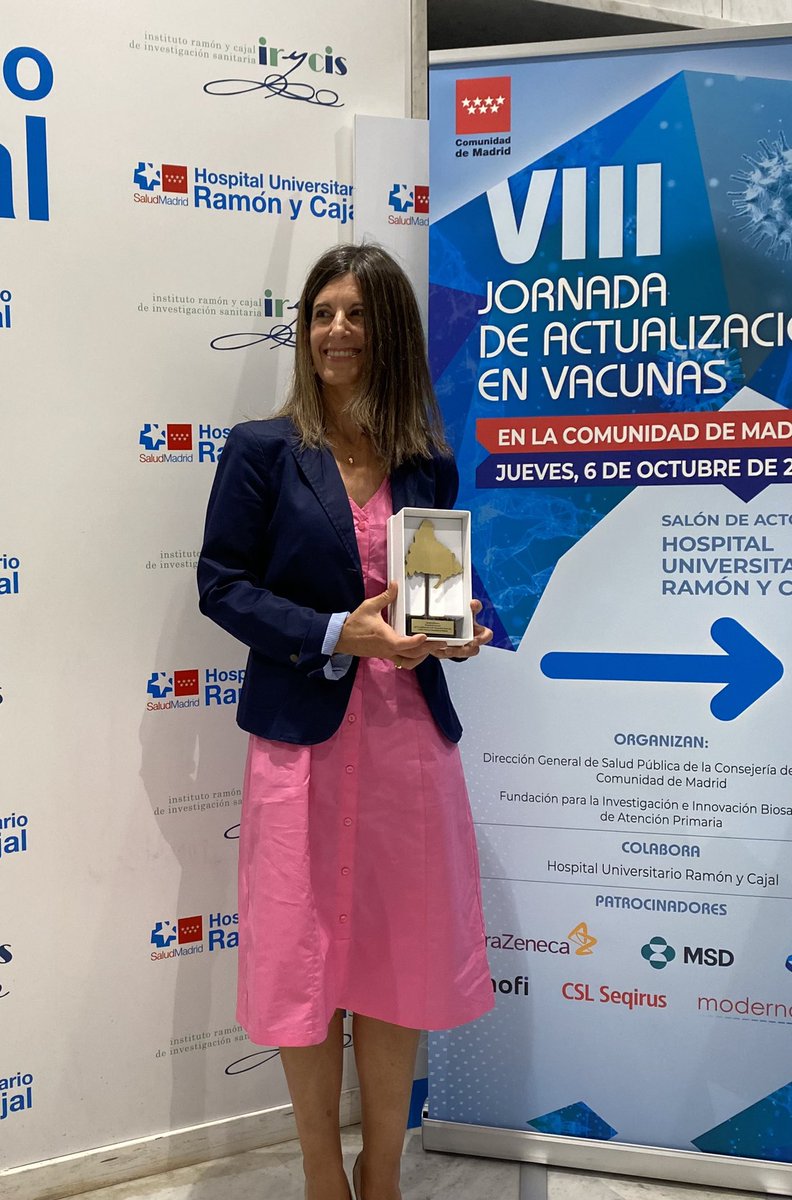 Un orgullo que la Farmacia haya sido elegida por la Gerencia para recoger el premio como reconocimiento de la Comunidad de Madrid en la labor del Hospital el Escorial en la vacunación de la COVid 19. Va también a  todas las Farmacias de Hospital de Madrid por su misma labor!!🤗😘