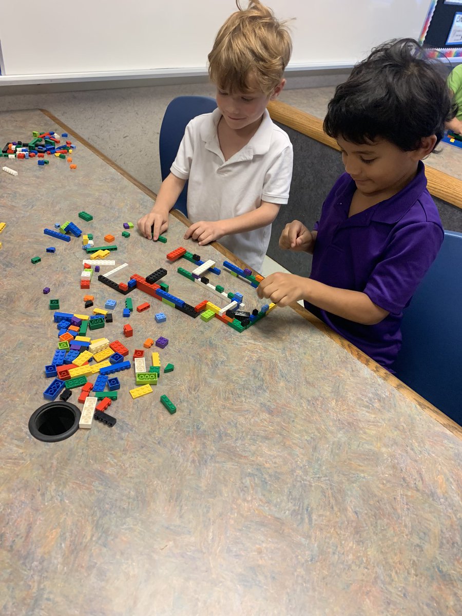 Farmer STEM Lab tweet media