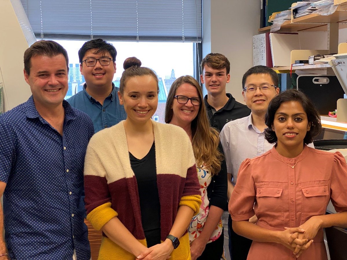 ISEH (@isehsociety) on Twitter photo This week on #SimplyBlood <a href="/drcharmaine/">Charmaine Soco</a> checked in with <a href="/Dr_Sturgeon/">Chris Sturgeon</a> for our October Lab Spotlight 🔬 Visit the blog to read more on his lab at <a href="/IcahnMountSinai/">Icahn School of Medicine at Mount Sinai</a> in New York, USA 👉 simplyblood.org This week on #SimplyBlood <a href="/drcharmaine/">Charmaine Soco</a> checked in with <a href="/Dr_Sturgeon/">Chris Sturgeon</a> for our October Lab Spotlight 🔬 Visit the blog to read more on his lab at <a href="/IcahnMountSinai/">Icahn School of Medicine at Mount Sinai</a> in New York, USA 👉 simplyblood.org