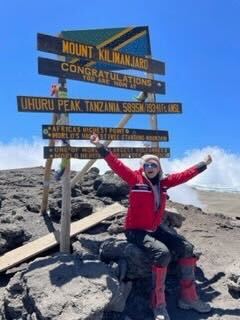 welllongevity_'s tweet photo. Meet Rhoda (age 68), a client of INLIV. Rhoda has been working with Matthew Pacholko, INLIV Kinesiologist &amp; Personal Trainer. Nothing will hold her back - not even a knee replacement in September 2021. She recently climbed Mt Kilimanjaro! 

#kilimanjaro #yycrehab #yychealth https://t.co/mmsCUzUMmN