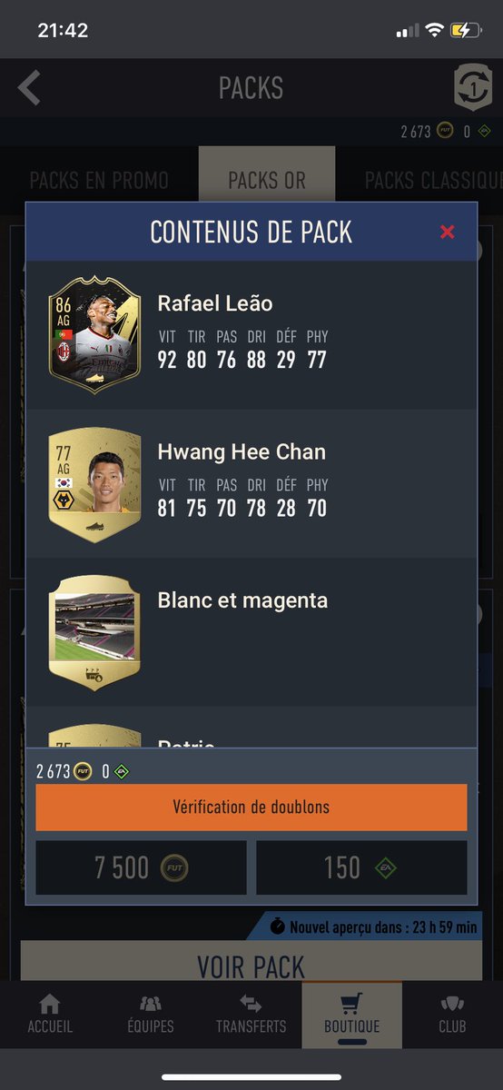 Socrateeeeee's tweet photo. @FansdeFUT Je l’ai pack dans le previsu ahah… j’ai pas les crédits 😔 https://t.co/lA142pUm8S