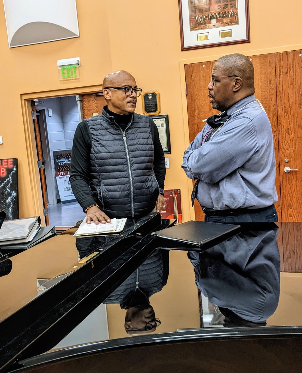 🎄⛪️It's that time of year again⛪️🎄
Are you excited about the 96th annual Christmas Carol Concert?

#MCGCSings #MCGCDoes #WeAreMCGC #WeAreMorehouse #WearingTheBlazerWithPrideSince1911 #BISSO #111YearsStrong