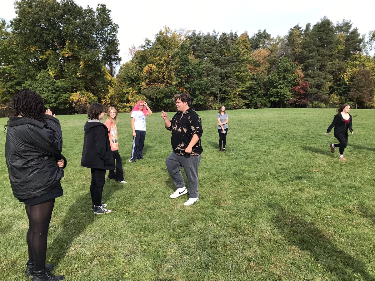 JenkinsJokes's tweet photo. Beginning Drama &amp; Theatre students learned the importance of working as an ensemble and the value of spatial awareness as they played Kitty in the Corner and Ball Game. #ModelMustang https://t.co/0n7aczlmuZ