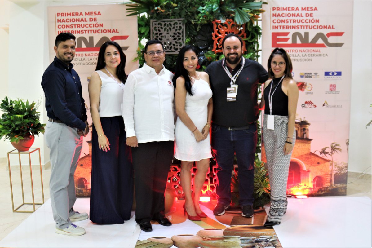 cccucuta's tweet photo. Participamos en la instalación de la 1ra versión del Encuentro Nacional de la Arcilla, la Cerámica y la Construcción #ENAC2022. Un espacio para diseñar soluciones desde la colaboración interinstitucional y sectorial que permita el avance hacia la construcción de política pública. https://t.co/DPkhxVr3sk