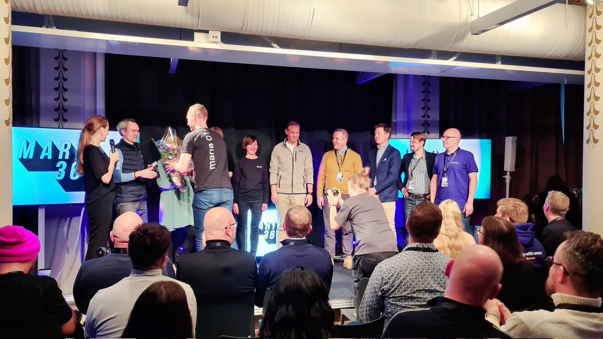 HeikkiALindroos's tweet photo. Award ceremony of the pitching event @MariaZeroOne. Next up the afterparty #maria365 https://t.co/homJ5MqkqP
