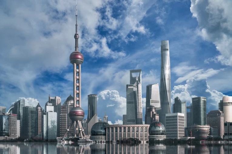 drivers_norris's tweet photo. China’s economy is heading for a sharp slowdown.....

With a slowing property market, Covid lockdowns sapping growth and the CSI 300 stock index down by 22% this year, China’s economy is in trouble - via Capital Economics https://t.co/tnxed7kU0S https://t.co/VT96GvPcdk