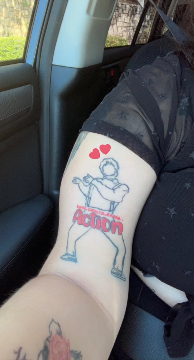 junghoonsforx's tweet photo. My lightstick matches my tattoo ❤️ https://t.co/6ZS2BOf72C