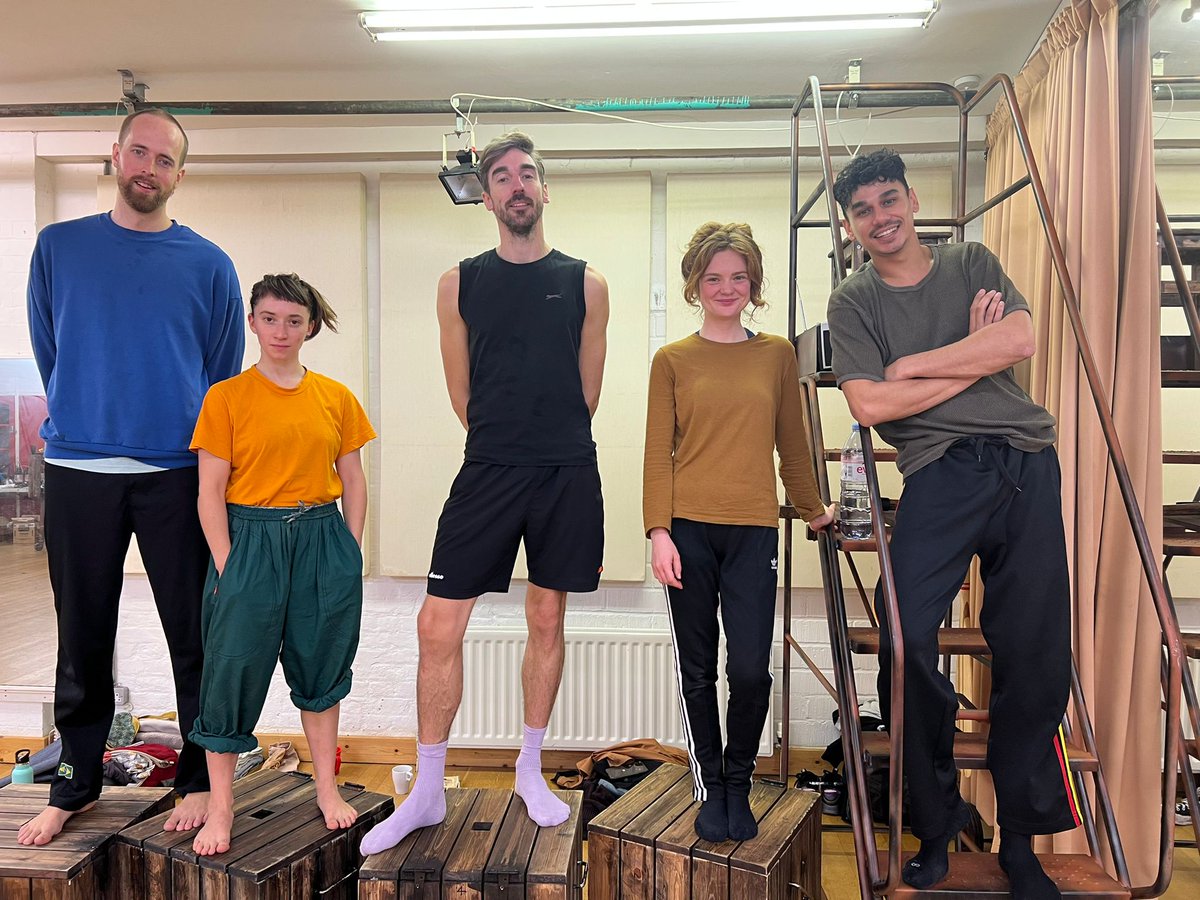 Having a great time in the rehearsal room preparing for TEN SORRY TALES!

We're looking forward to Nathan joining us next week too!

#dance #movement #authurpita #rehearsals <a href="/sadlers_wells/">Sadler's Wells</a> <a href="/PitaArthur/">Arthur Pita</a>