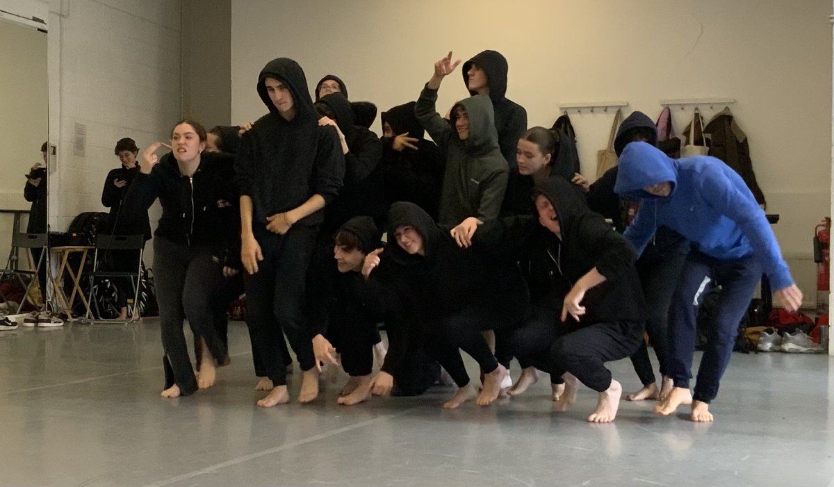 LeedsDrama's tweet image. And so ends our Ensemble weeks for Year 1 BA Acting &amp;amp; BA Actor Musician students. Artistic introductions and exceptional ensemble practice. #1stYear #DramaSchool #Ensemble #Acting