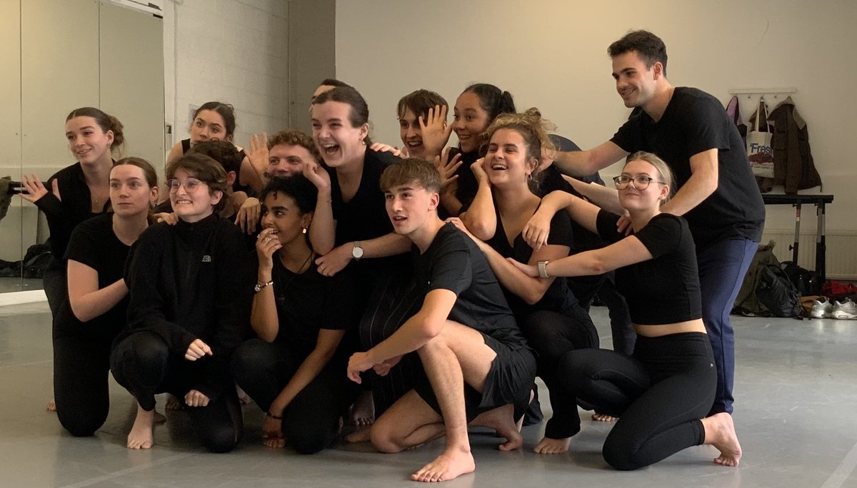 LeedsDrama's tweet image. And so ends our Ensemble weeks for Year 1 BA Acting &amp;amp; BA Actor Musician students. Artistic introductions and exceptional ensemble practice. #1stYear #DramaSchool #Ensemble #Acting