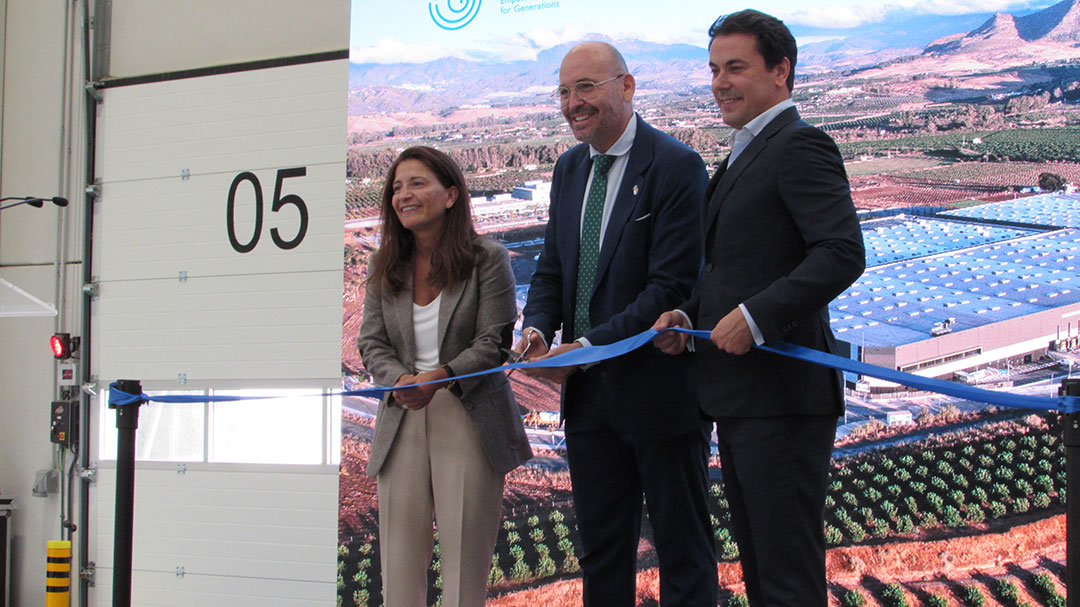 VdelGuadalhorce's tweet photo. Inauguración Parque Logístico de Cártama
https://t.co/DqAFNVUvBo
#Cártama #ValledelGuadalhorce #parquelogistico #parquelogisticocartama #parquelogisticofahala #parquelogisticomalaga #MCA #Newdock https://t.co/Zx9N5876X8