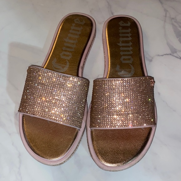 debinorton's tweet photo. So good I had to share! Check out all the items I'm loving on @Poshmarkapp from @Dalia72642350 #poshmark #fashion #style #shopmycloset #juicycouture #pendleton: https://t.co/b0FW6M8f9D https://t.co/9GTncDB8GT