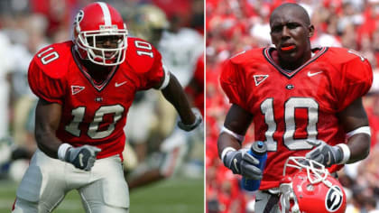 junkyardbillk's tweet photo. Former UGA All-America linebacker Thomas Davis has been named to the 2022 Southeastern Conference Football Legends class and will be honored at the 2022 SEC Football Weekend of Champions Dec. 2-3 in Atlanta and prior to the SEC Football Championship Game. https://t.co/16WPokfvmt