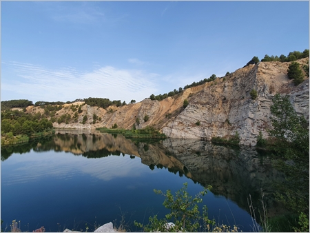 🏞️ Avui Dia Internacional de la Geodiversitat #GeodiversityDay donem a conèixer els els treballs de diagnosi de l’estat de conservació dels indrets inclosos en l’Inventari d’espais d’interès geològic. 👉 ow.ly/6qAo50L3mLB