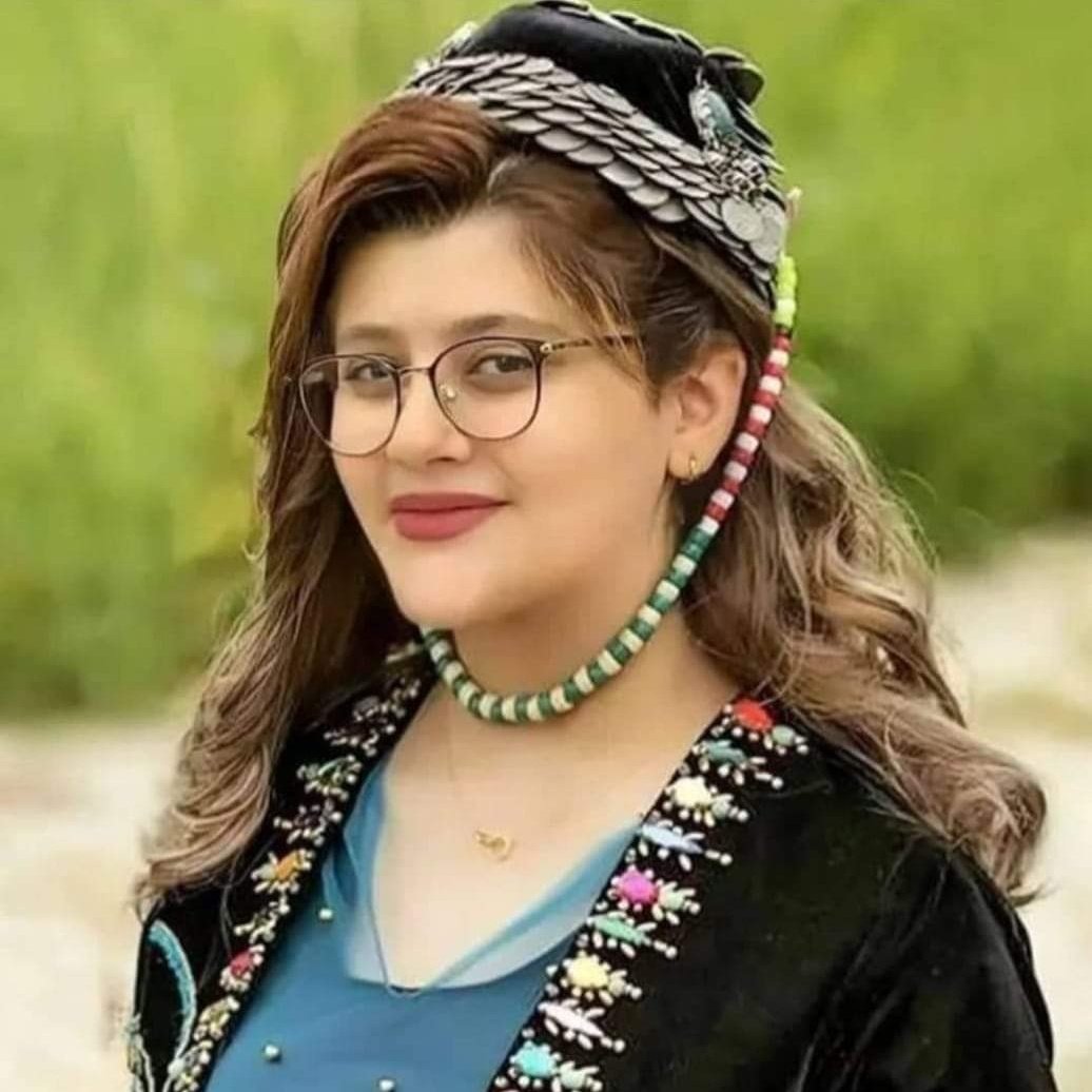 شاهـۆمەریوانی tweet media