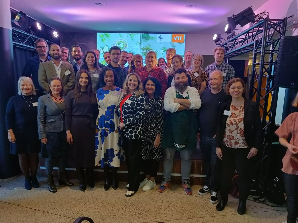 That's a wrap! Big thanks for all startups, partners and supporting organizations which made the 2022 edition of the <a href="/EITFood/">EIT Food</a> #EITFAN2022 so awesome! And thanks <a href="/MariaZeroOne/">Maria 01</a> for hosting us!