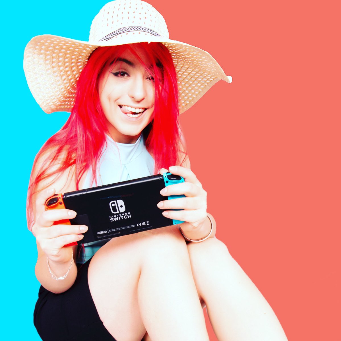JennyStyle_Kiss's tweet photo. Bin jetzt Live‼️ wer zockt mit mir ne Runde? 🎮 Link in BIO
•
#nintendo #nintendoswitch #nintendolife #nintendofan #nintendoworld #nintendods #nintendopower #nintendogames #nintendogamer #pokemon #jennystyle https://t.co/gc3MQcv4Kr