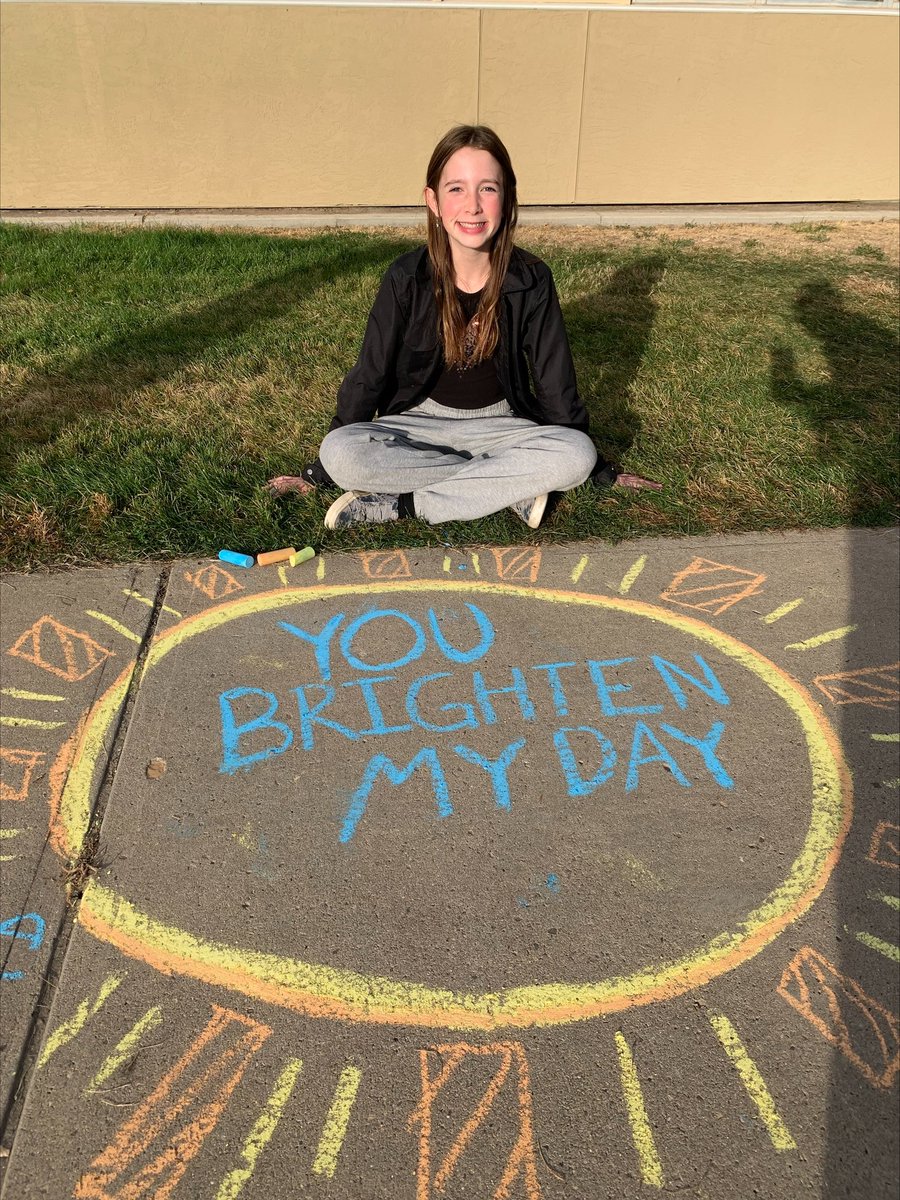 StMarys_MH's tweet photo. Signs of gratitude and thankfulness. #thanksgiving #chalkart #wearemhcbe https://t.co/JuIXriNMJT