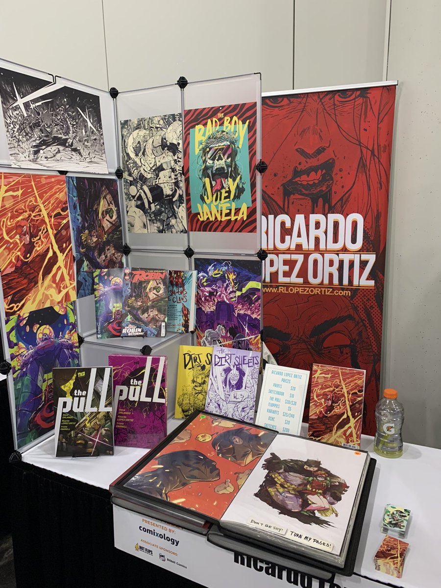 All set up at #NYCC table L-14. ✌🏼✌🏼