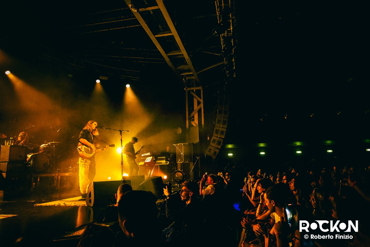 rockonitalia's tweet photo. KALEO + Júníus Meyvant: guarda le foto e leggi il racconto del concerto di Milano #kaleo

📸🖊️➡️ https://t.co/WGDNdL1Dmm https://t.co/txCRgIOJP6