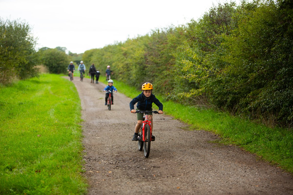 ClaireHouse's tweet photo. We would like to thank @RethinkNowCIC , who raised over £1,500 for Claire House during this year's Leverhulme Summer Cycle – It’s amazing to see how many people came along. Thank you so much for your support! https://t.co/TfMyFhgJ1T