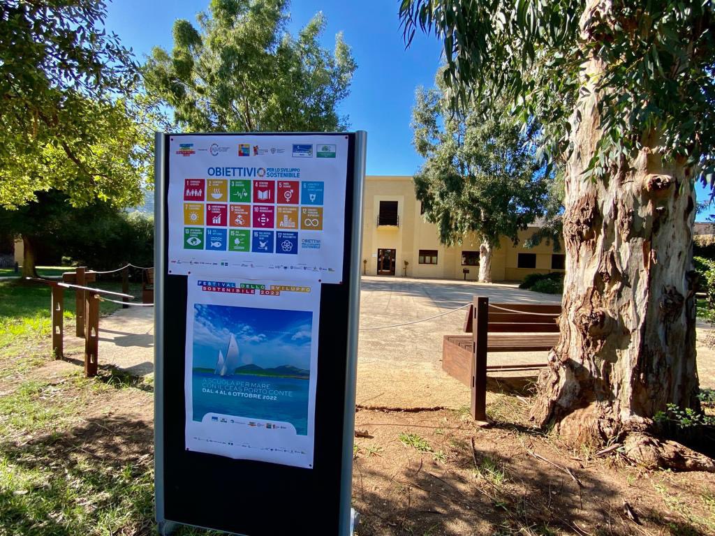 ParcoPortoConte's tweet photo. "A scuola per mare con il CEAS Porto Conte"
Si è conclusa oggi l'iniziativa portata avanti nell'ambito del #FestivaldelloSviluppoSostenibile, promosso dall’Alleanza Italiana per lo Sviluppo Sostenibile (ASviS), e del #FestivalSardegna2030. https://t.co/PsIGvKrQE4