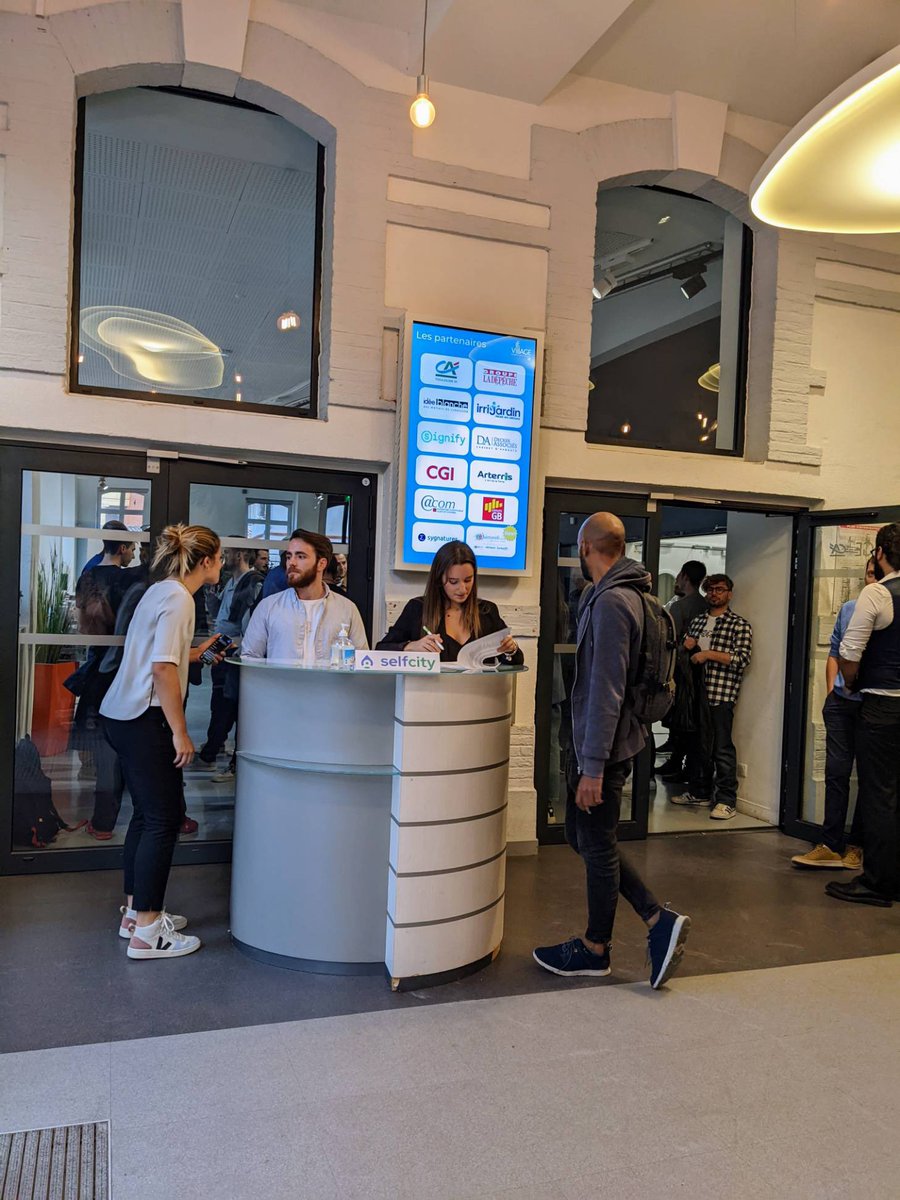 Top départ de notre soirée Perpective Talk avec un petit quart d’heure toulousain 😉 #PtalkSelfcity