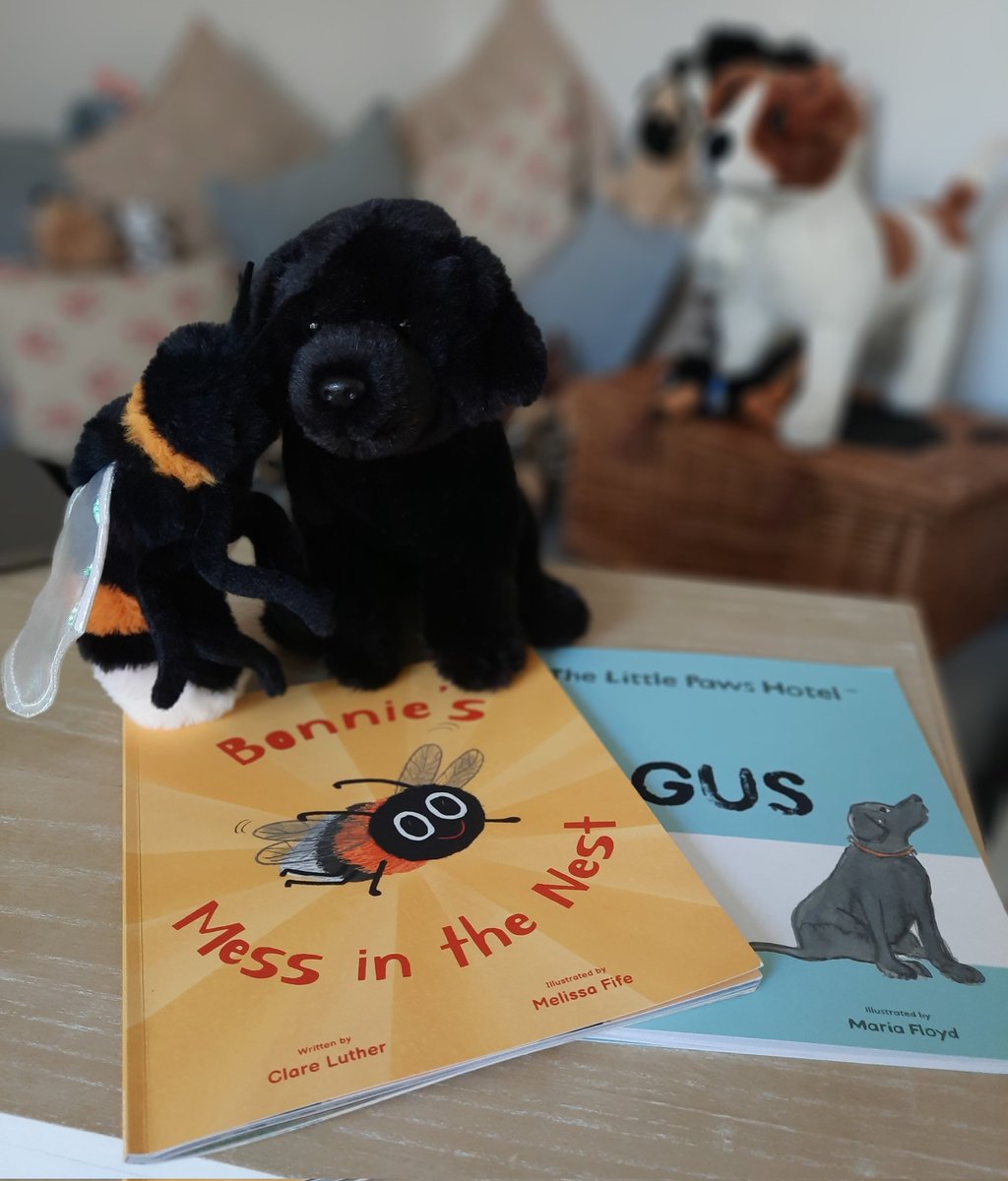 clutherauthor's tweet photo. Some seeeeriously fun workshops this morning with children from Essex Virtual School @Essex_CC, Nursery - Yr 2, listening to a few rhyming stories for #nationalpoetryday.  @PoetryDayUK @SpeakingofBks #authorworkshops #virtualworkshops #authorvisit #essex https://t.co/OuWHFHti0C