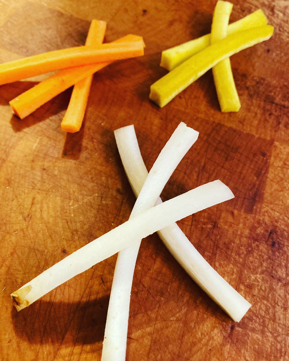 chefdepot's tweet photo. Can you identify these root #vegetables ? And name the cut ? For recipes  #follow  #cooking #chopped #ffood fun #ThursdayThoughts #trivia https://t.co/LxOKp3JZZn