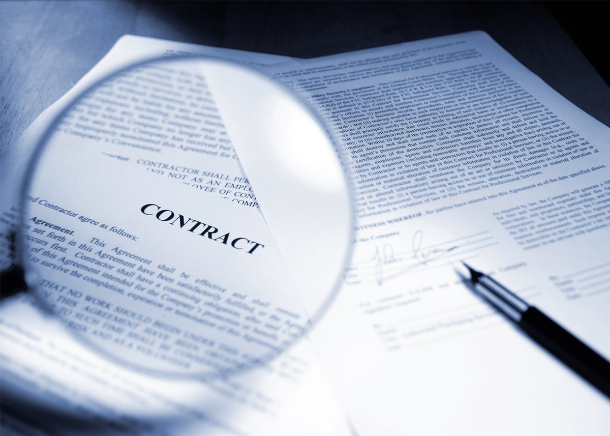 McMillanLLP's tweet image. The Ontario Superior Court of Justice warns employers to think twice before entering into a fixed-term contract with their employees. Here’s why: bit.ly/3DZQBDg 

#FixedTerm #EmploymentContacts #EmploymentLaw #McMillanInsights