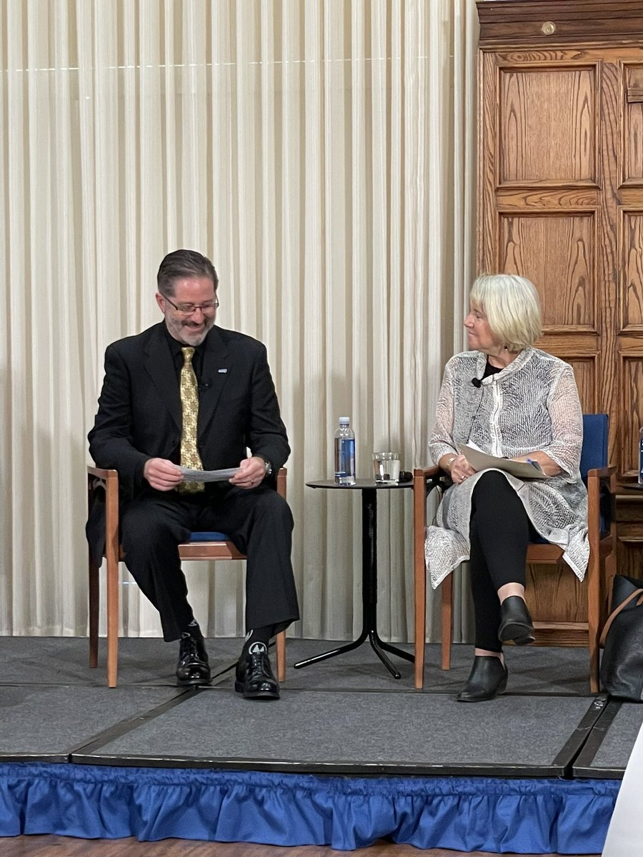 Ashley Holst tweet media