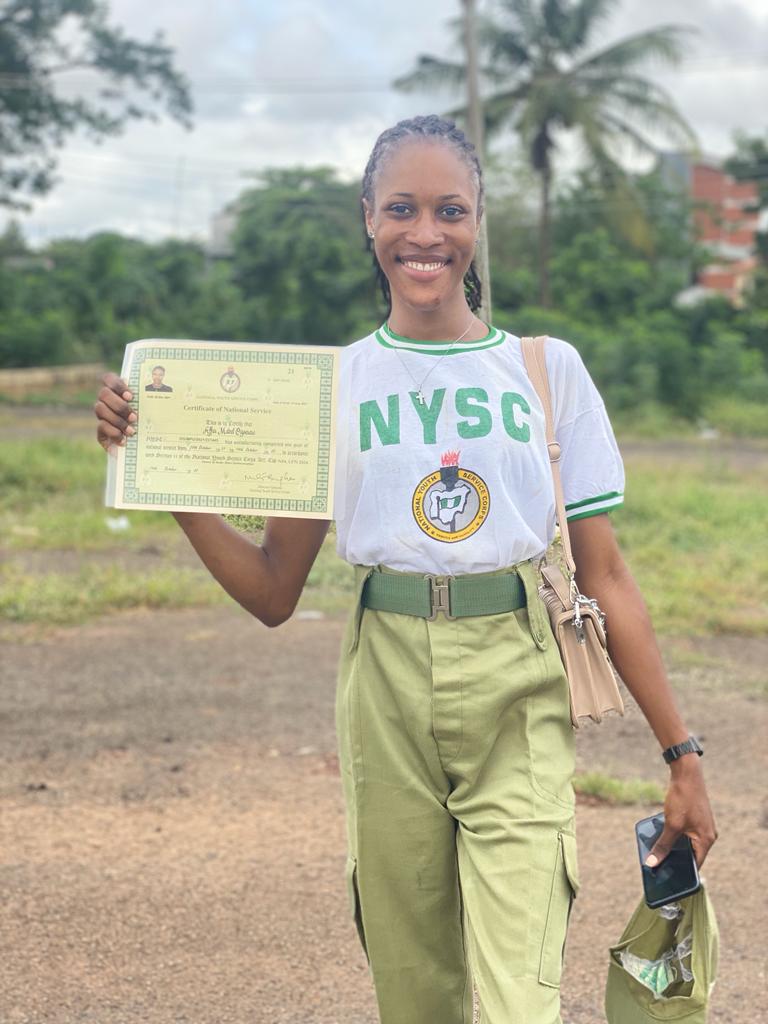 AffarMabel's tweet photo. It's a wrap🥳🎉 I'm grateful for the last year and I've learned that sometimes life may not go as you've planned out but it allows you to explore and stretch beyond your comfort zone. It was wonderful being a part of the Gender and Charity CDS group which I strongly resonate with https://t.co/ftoEvxpt4W