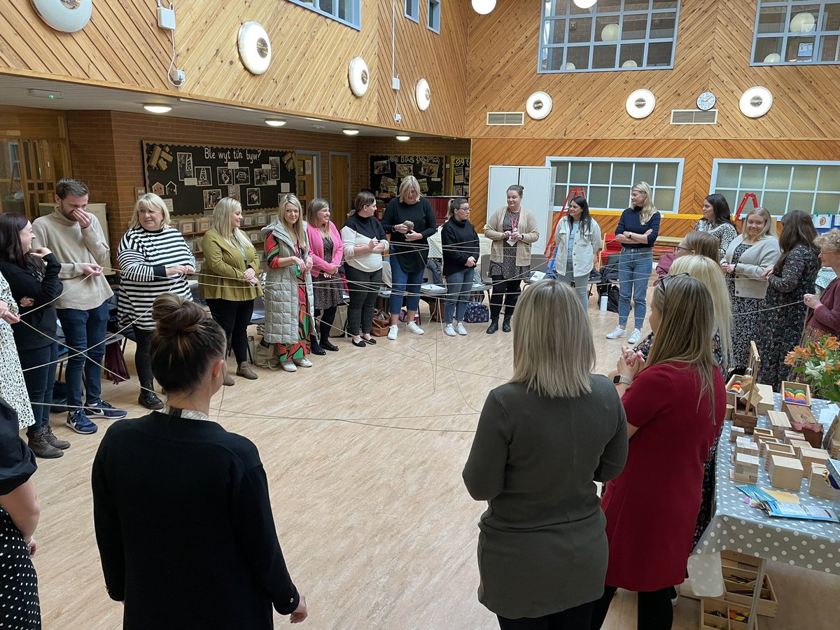 Miss Jones tweet media