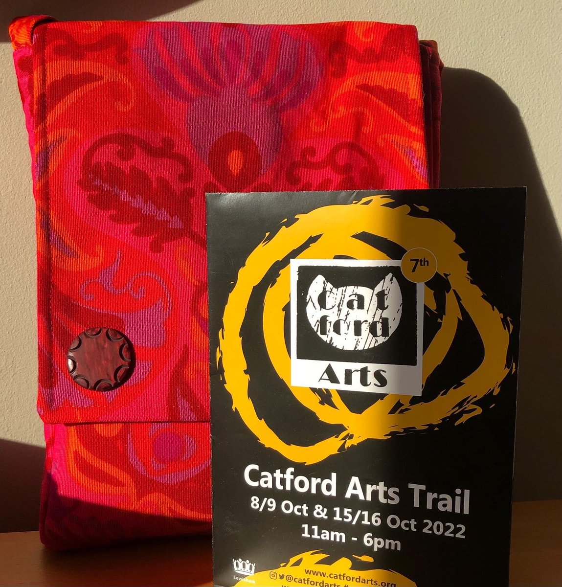 New Messenger Bags all ready for #catfordartstrail which is on over the next couple of weekends. You’ll find me at Venue 47, The Talent Factory and loads of other artists and designers at various venues across #SE6 #localtalent #followthetrail #supportlocal #dontmissit