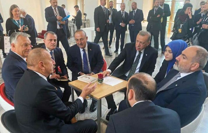 NurlanHuseynow's tweet photo. Şərhsiz!
Without comment!
#KarabakhisAzerbaijan 
#Azerbaijan #Turkey https://t.co/mdezC9u007