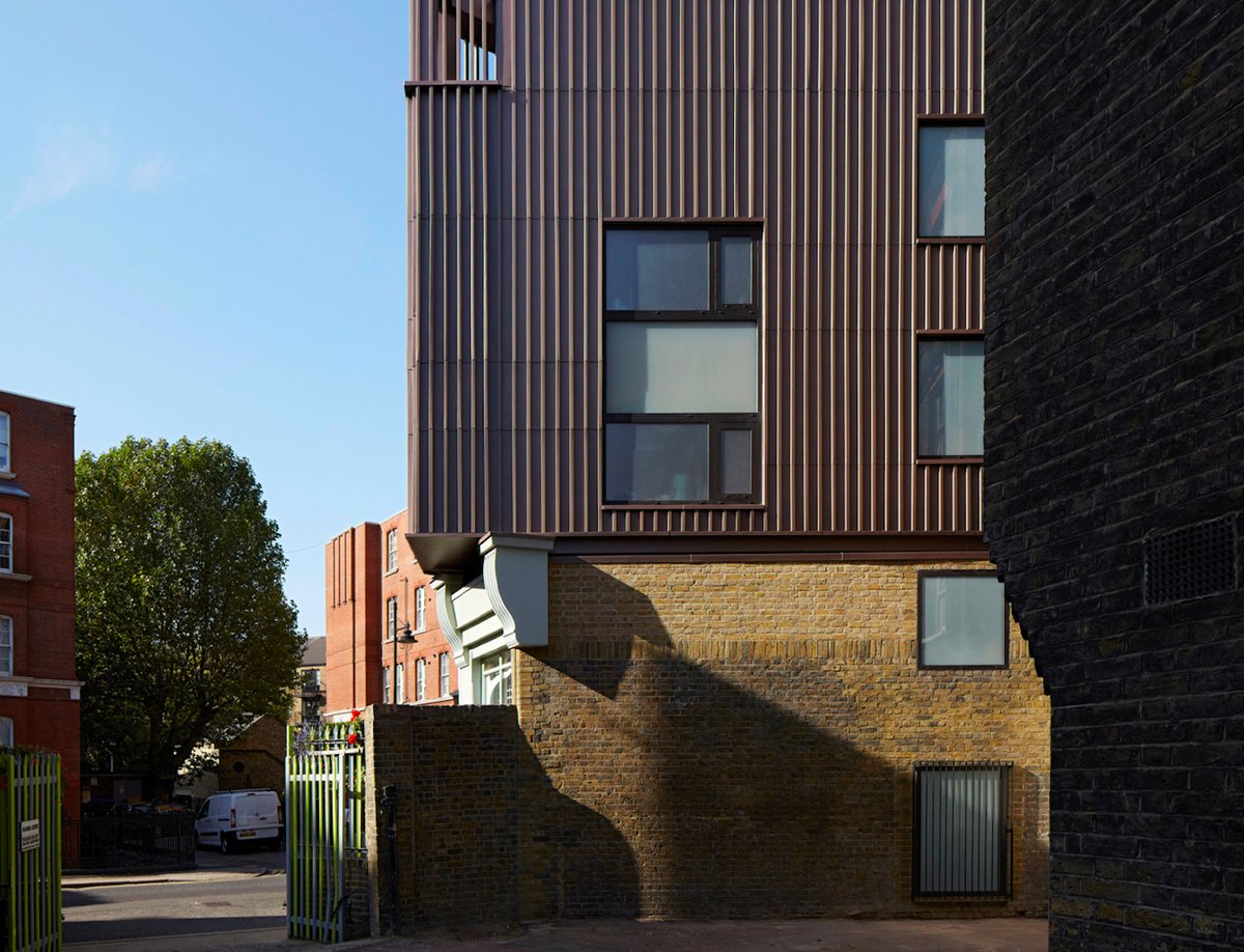 Congratulations to @DSDHA – Alex Monroe Studio is a finalist in the Architecture Today Awards! Judges said: “Delightful and exemplary of its type. Care has been taken to knit the building into the rhythm of the high street.” architecturetoday.co.uk/finalists-unve…