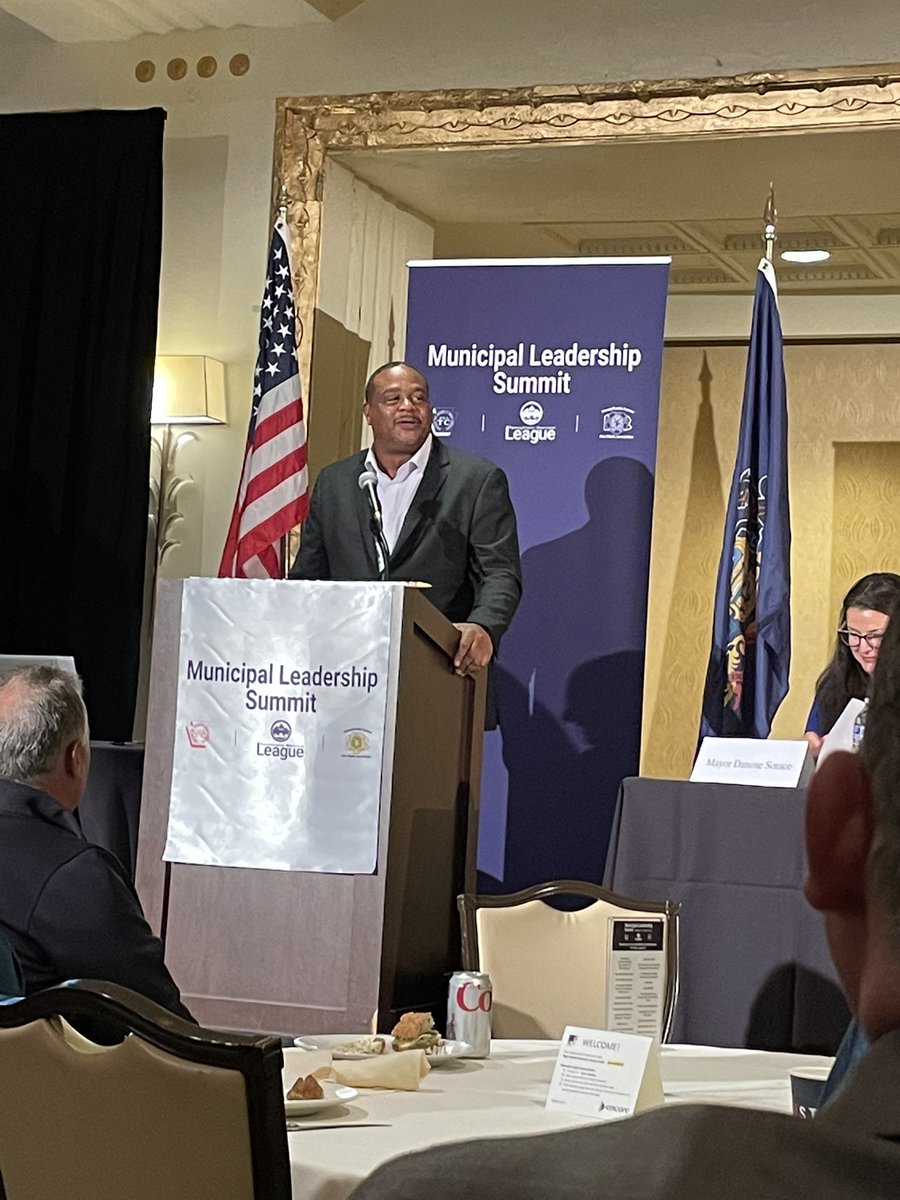 Opening Ceremony with <a href="/TheNextPGH/">Office of the Mayor</a> <a href="/MayorEdGainey/">Mayor Ed Gainey</a> at the <a href="/PAMunicipalLeag/">PA Municipal League</a> Leadership Summit!!! Bringing all voices to the table including across our government   We have “more in common than different”!#LeadershipMatters