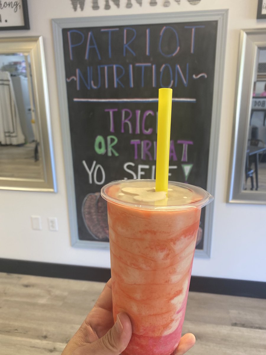 CoachWolterUWF's tweet photo. We got ours. Go get yours!  Highly recommend the Strawberry Cheesecake!  Proceeds will go to Pensacola Breast Cancer Association. Visit Patriot Nutrition 4620 Woodbine Rd Pace, FL before 2 today!  #PatriotNutrition #UWFVB #PackItPink #Delicious https://t.co/3rmXdw4XVQ