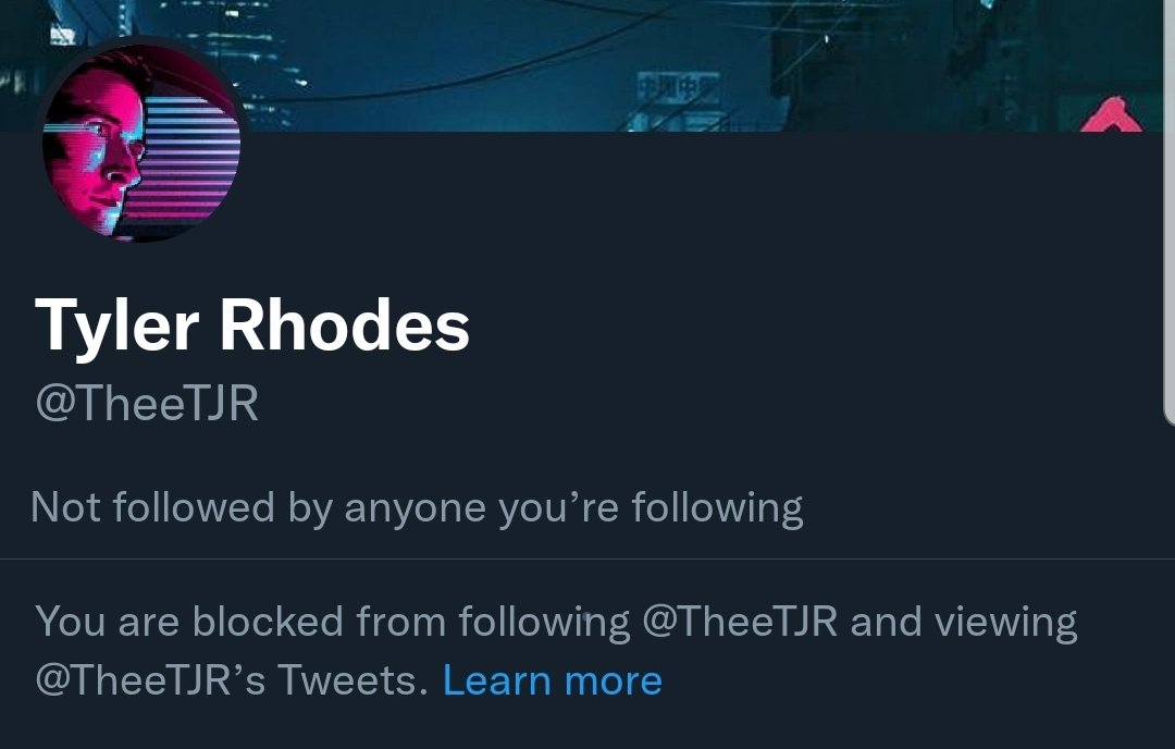 fortnitehub's tweet photo. @TheeTJR @ZakkyZu @moparsmind @furbyflav Huh 😂 https://t.co/8QnSVU5z5K