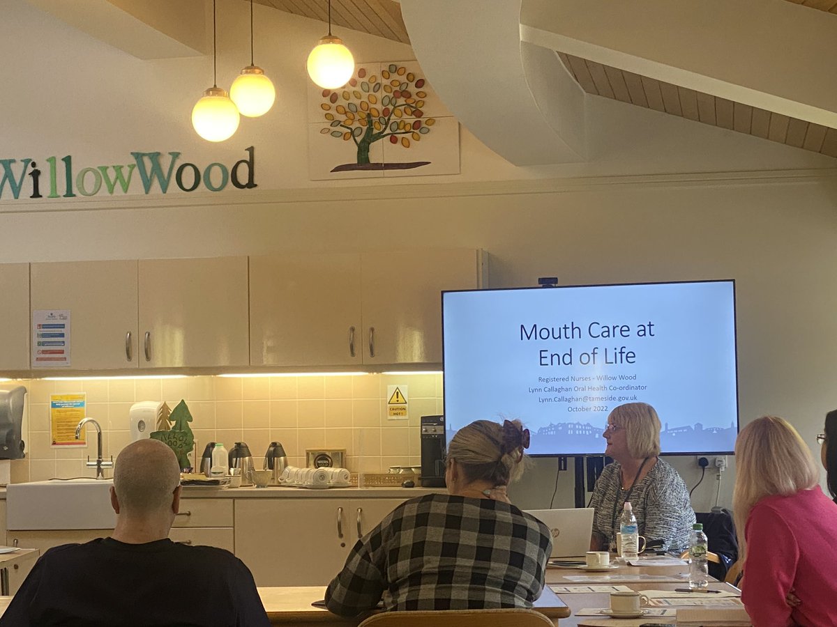 leamorgan326's tweet photo. End Of Life Care training day for our local Nursing home staff today 💙 Amazing guest speakers and an educational day all round! @TandGSPCT @BeWellTameside @sharallmy https://t.co/1fIprhPzaD