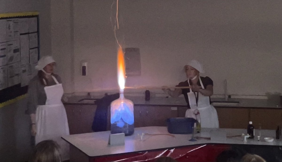 MaltbyAcademy's tweet photo. A journey through time @scienceatma #GunPowderPlot #FireOfLondon #Plague #MAOpenEvening2022 https://t.co/HB3rUglsZz