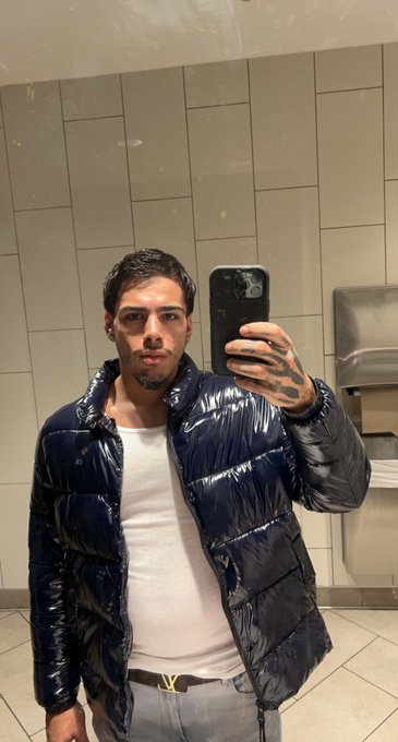 Latin king https://t.co/5ikMLCHCEM