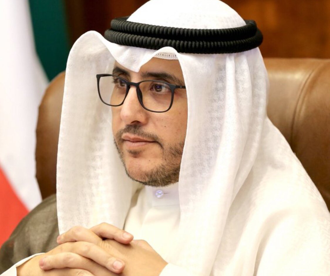 خلونا نأخذ رأي الشعب هل تؤيد وجود الشيخ أحمد الناصر  الصباح في الحكومة الجديدة 

نعم مؤيد 🔁

لا مرفوض ❤️

#مجلس_الوزراء 
#مجلس_الأمة_2022