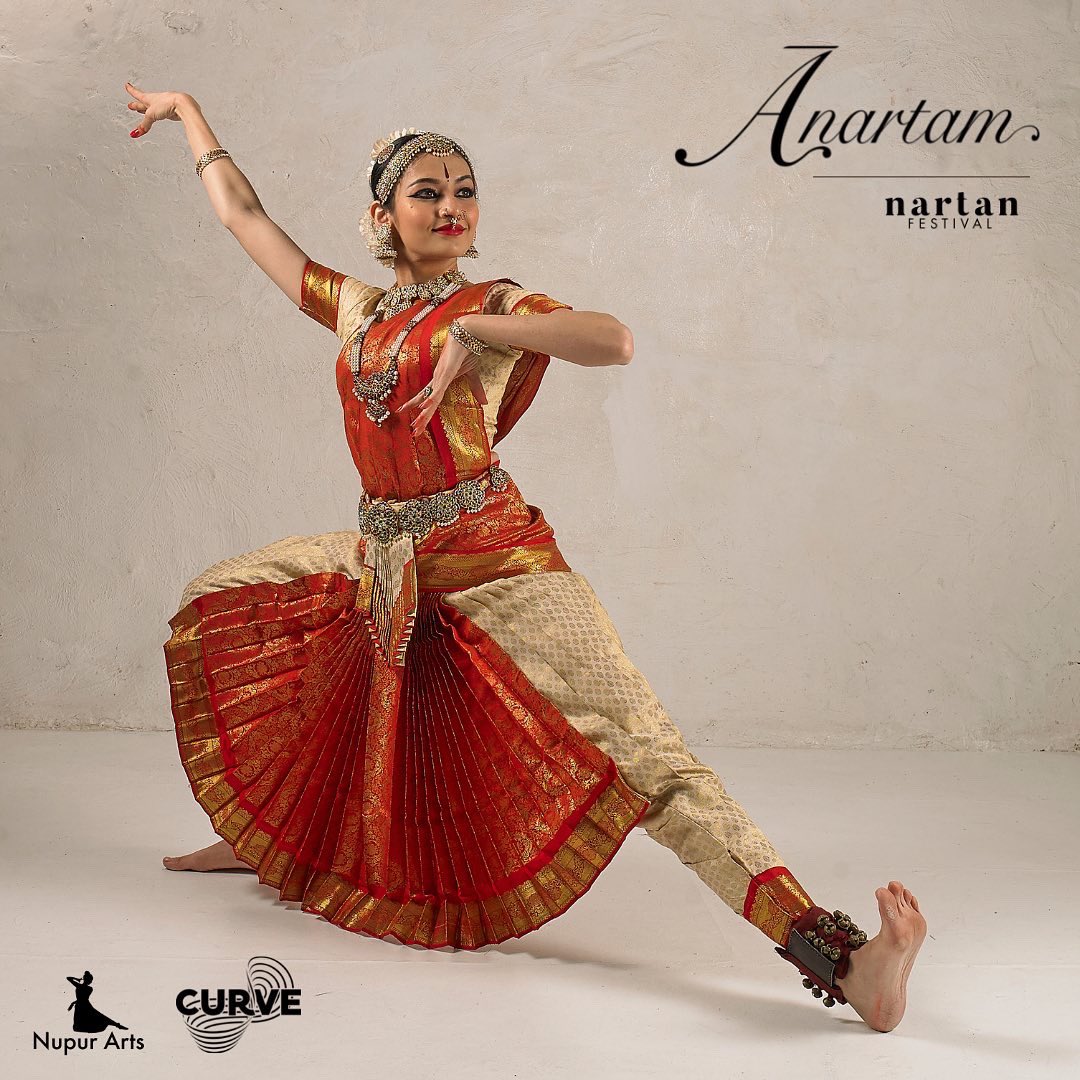 NupurArtsDA's tweet photo. Nupur Arts presents Ānartam as part of Nartan Festival 2022 🌟

Join us for the 8th year of our Nartan Festival in a beautiful evening of Indian Classical dance, filled with Bharatanatyam, Kathak &amp; Odissi at the Curve

Supported by @CurveLeicester &amp; @Akademi https://t.co/zQhwDHix3Y