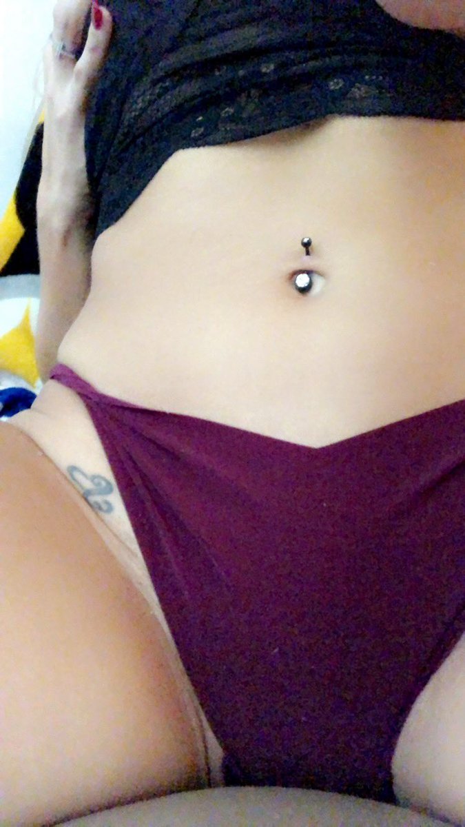 Happy Thursday friends!!
 🖤🖤😘😘😘