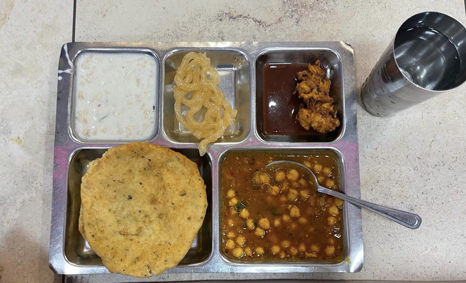 During these uncertain times we understand some families may struggle to heat their homes or even have a warm meal this winter.

This shouldn’t be the case, no family should go hungry. Irrespective of what faith you follow, or of no faith at all, Guru Nanak Gurdwara